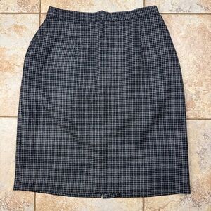 Vintage Classic Black and Gray Checkered Skirt
